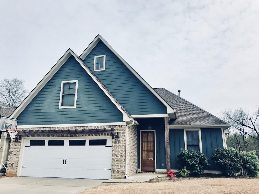 508 Canterbury Drive - Photo 1