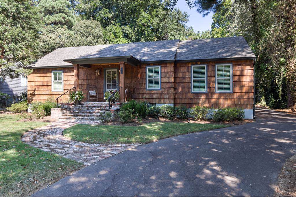 311 Sisk - Photo 1