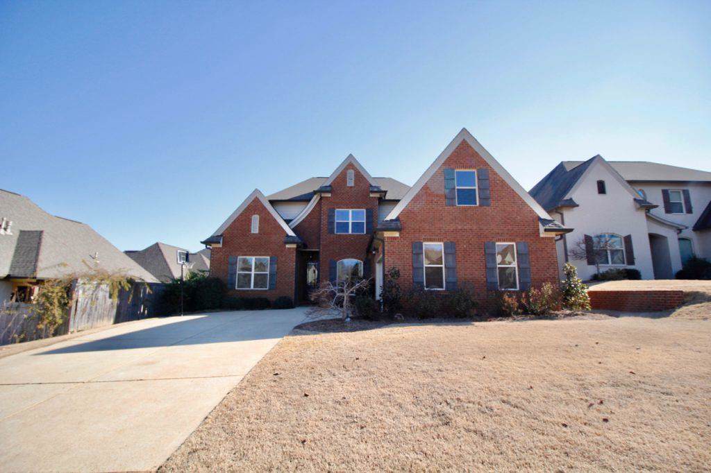 205 Olde Castle Loop - Photo 1