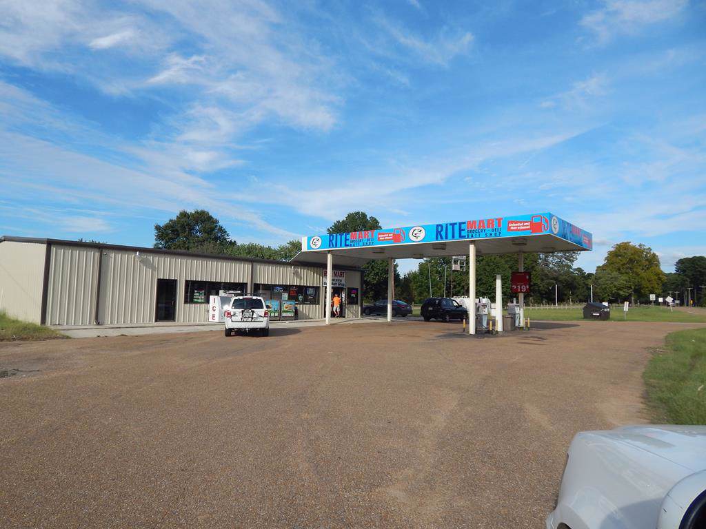 28675 28675 HWY 35 N - Photo 1