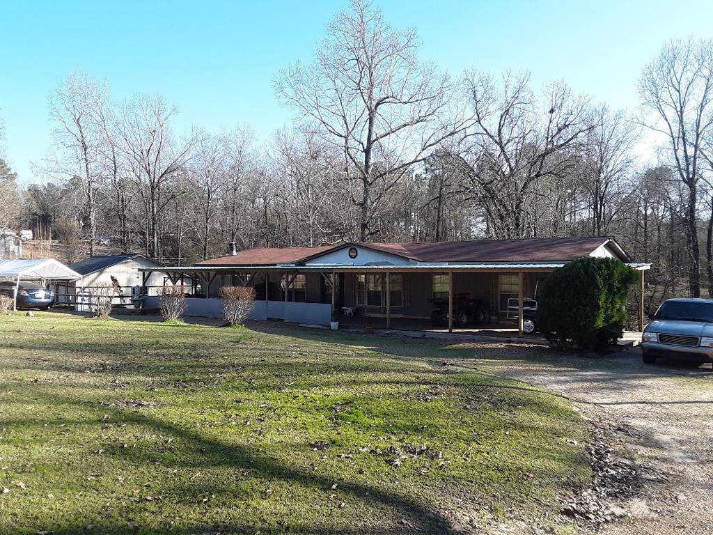 566 South Pine Ridge Circle - Photo 1