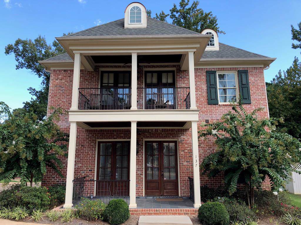 137 Promenade Parkway - Photo 1