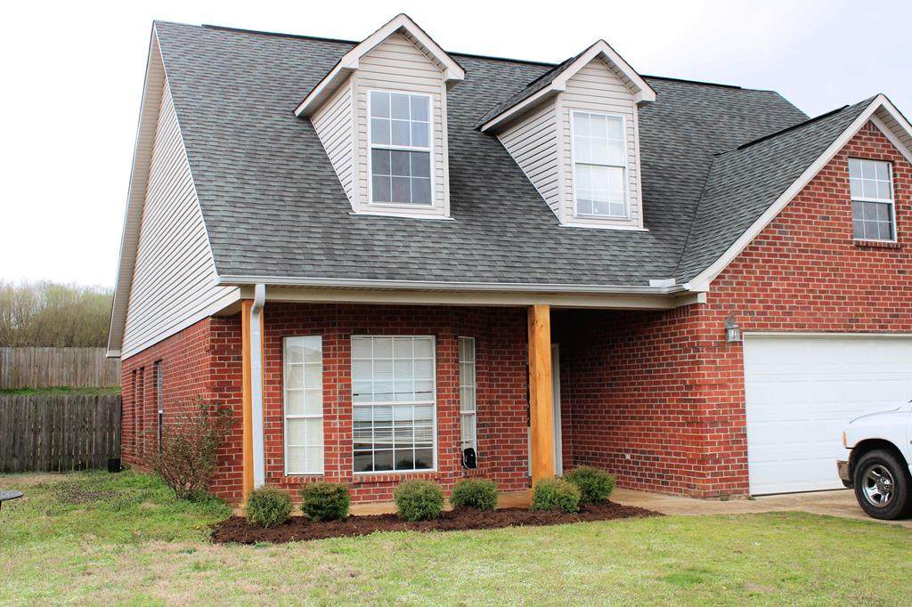 343 Hayat Loop - Photo 1