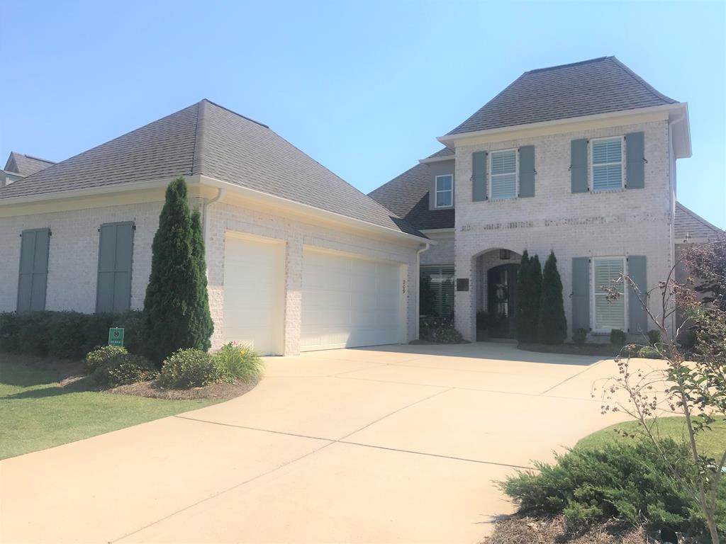 209 Fairway Court - Photo 1
