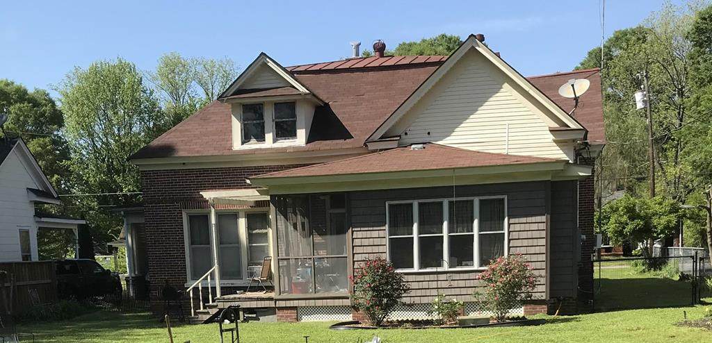 109 Sycamore Street - Photo 1