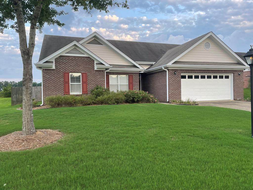 106 Cross Creek Drive - Photo 1