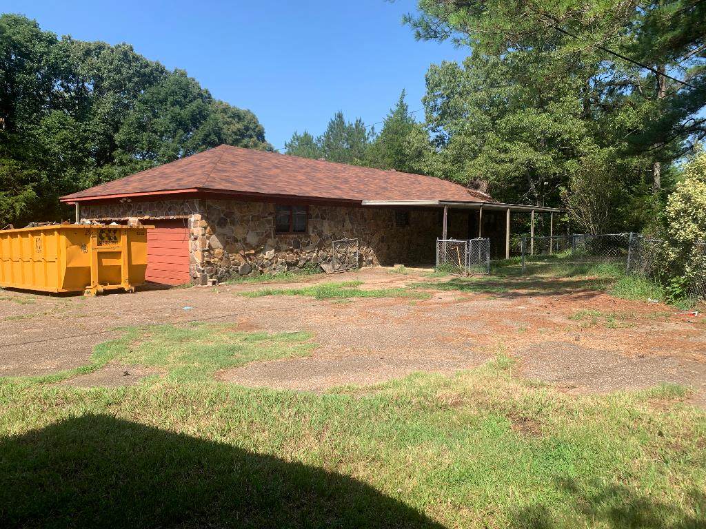 707 Highway 310 - Photo 1