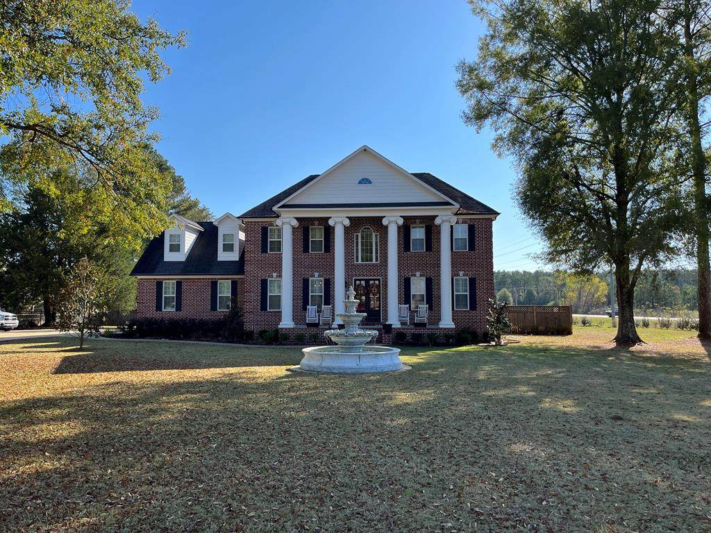 1002 Oaks View Drive - Photo 1
