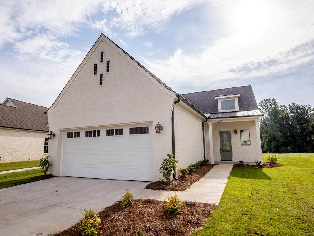 424 South Grove Drive - Photo 1