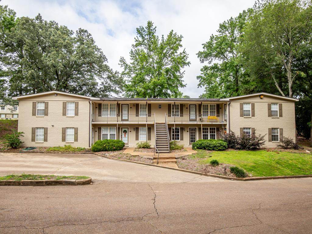 1006 Park Lane - Photo 1