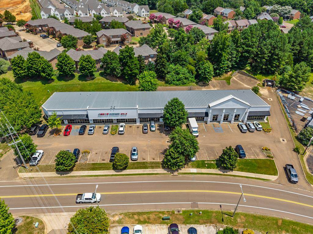 304 Heritage Drive - Photo 1