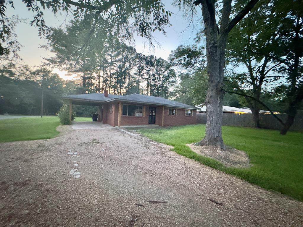 101 Moore Dr - Photo 1