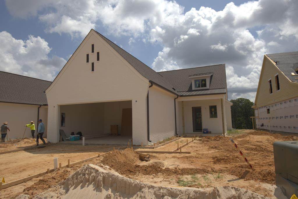 442 South Grove Drive - Photo 1