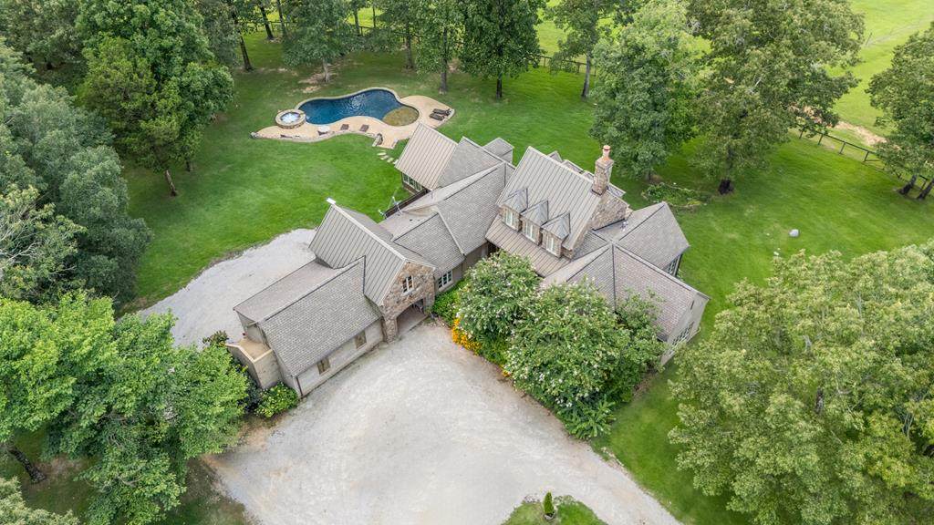 891 Mugray Road - Photo 1