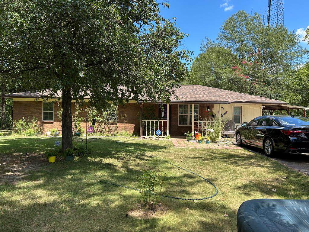 7864 Tatum Pond Rd - Photo 1