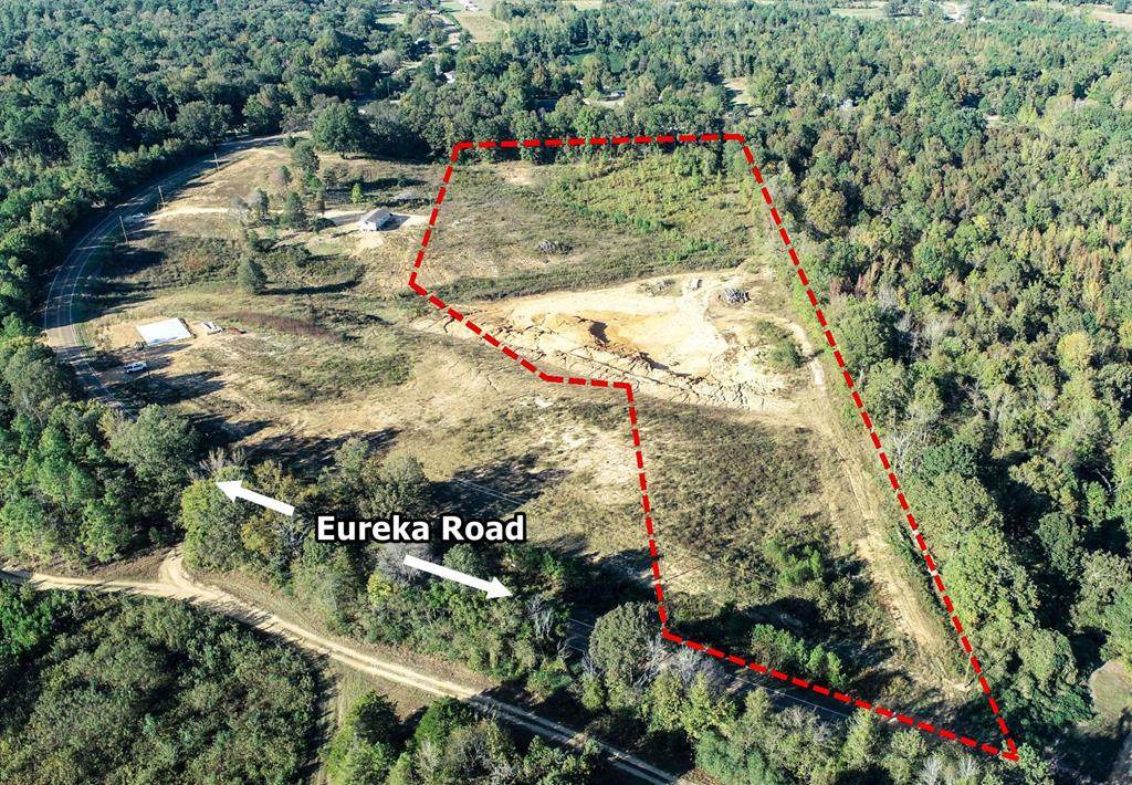 x Eureka Road - Photo 1