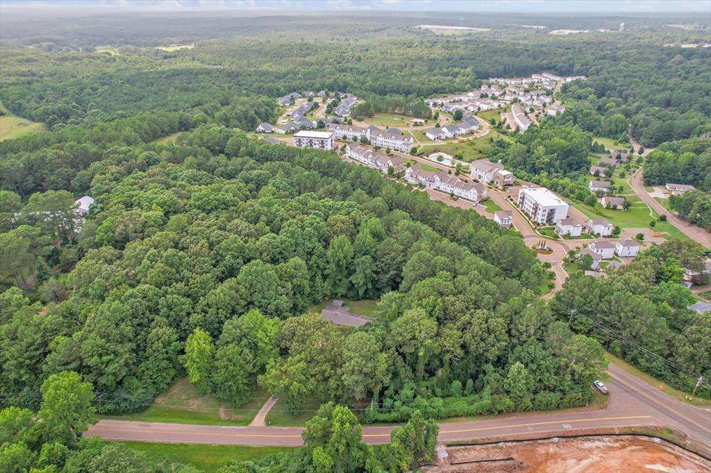 1307 Chickasaw Road - Photo 1