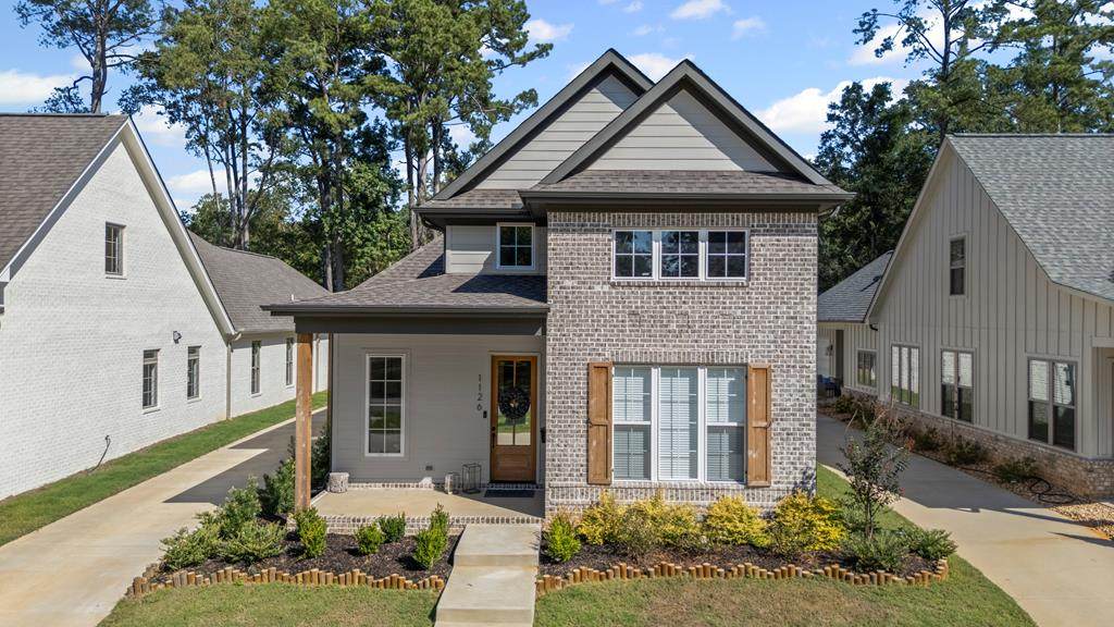 1126 West Jackson Street - Photo 1