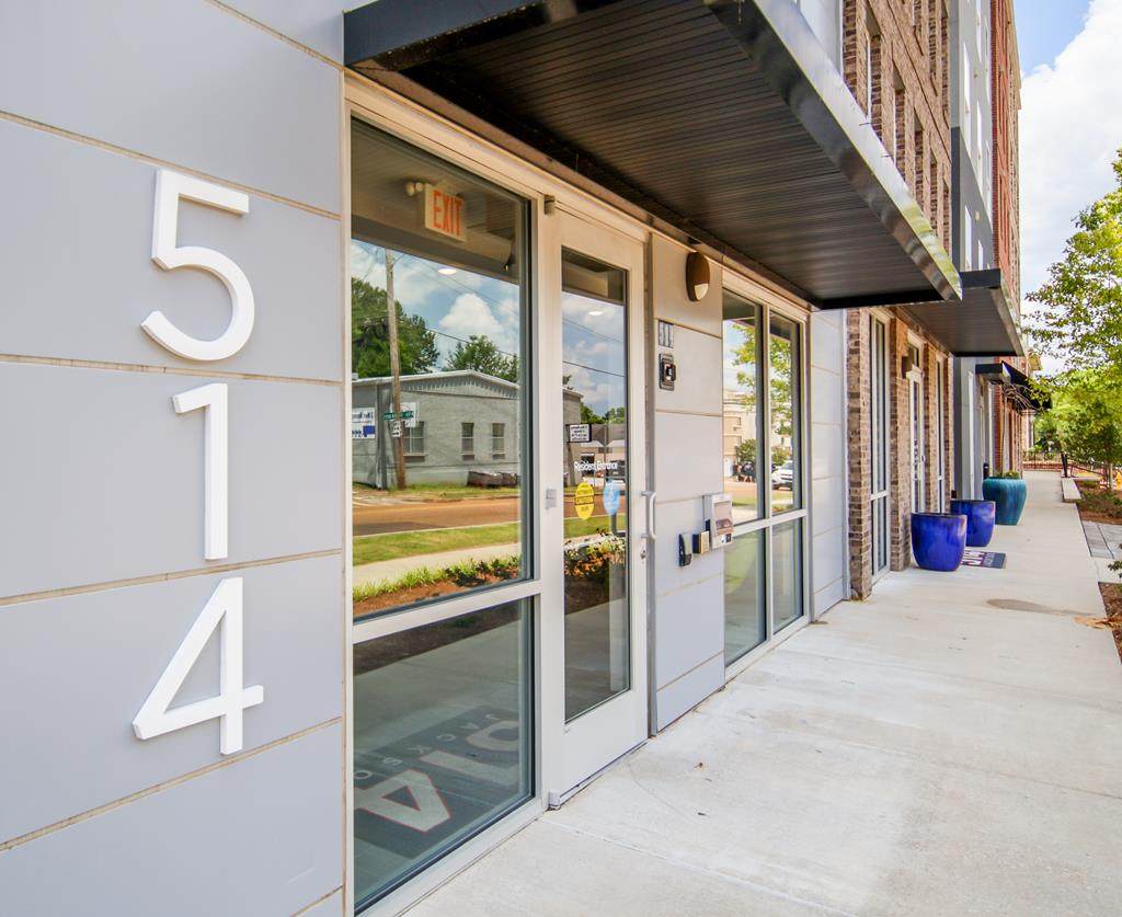 514 Jackson Ave #507 - Photo 1