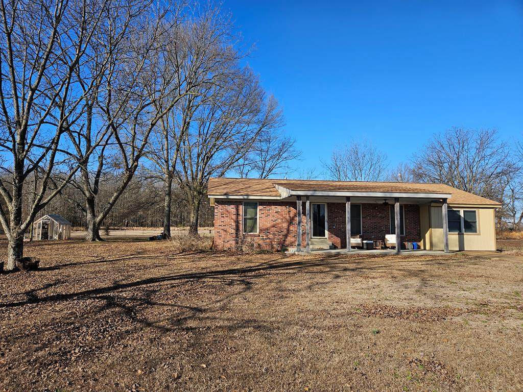 2581 Jaudon Rd - Photo 1