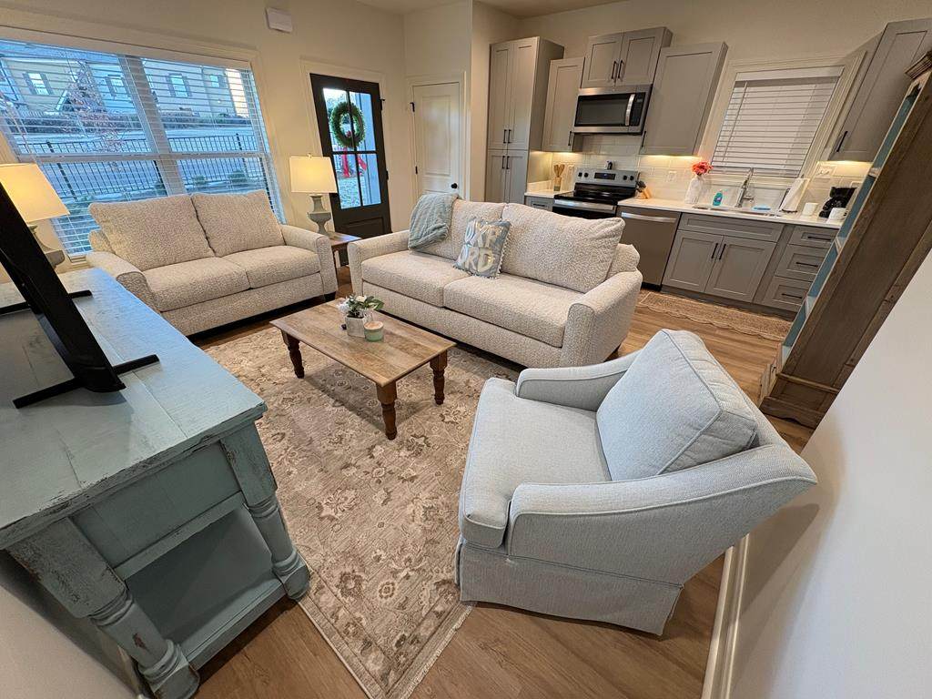 1101 Sole Cove - Photo 1