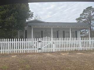 206 S Monroe - Photo 1