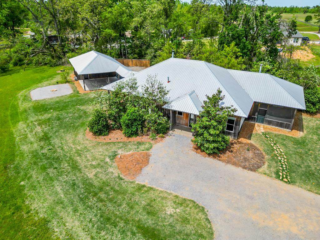 212 Garden Lane - Photo 1