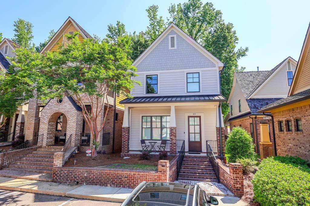 323 Globe Loop - Photo 1
