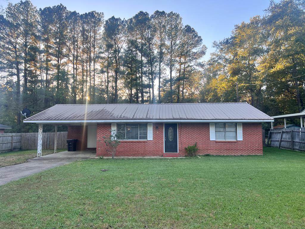 105 Moore - Photo 1