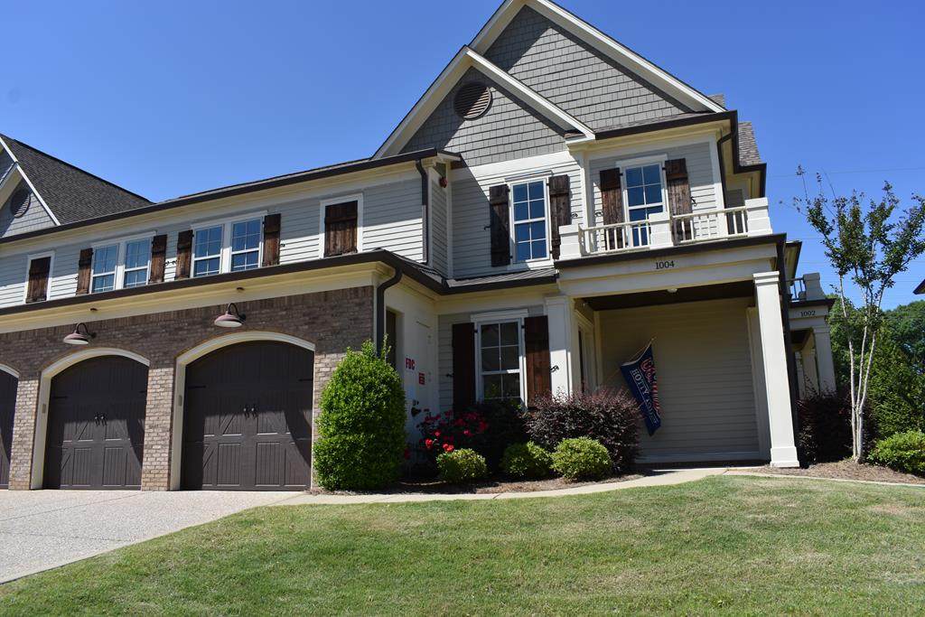 1004 1100 Augusta Drive - Photo 1