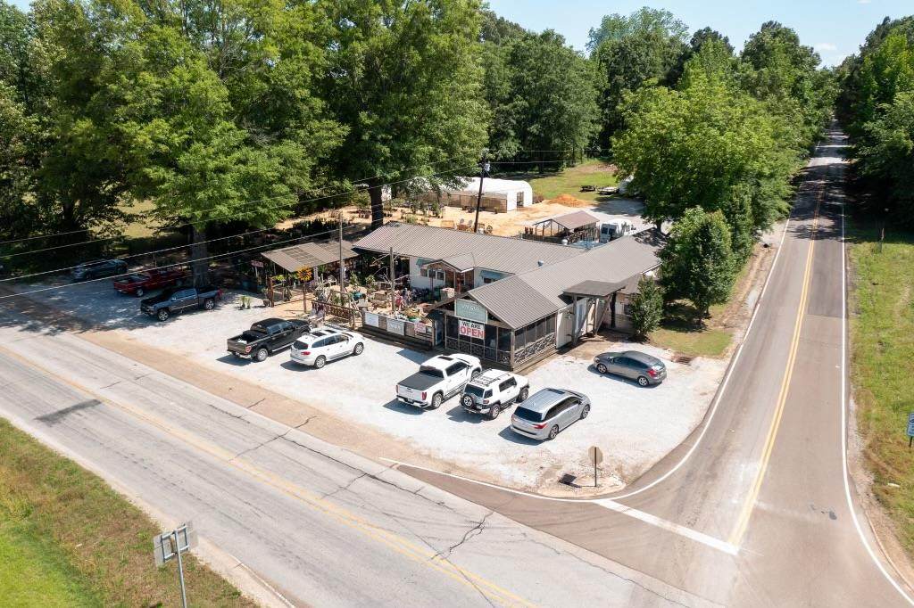 7563 Veterans Hwy W - Photo 1