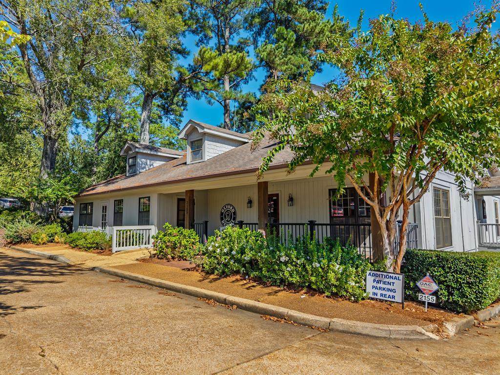 2155 South Lamar Blvd. - Photo 1