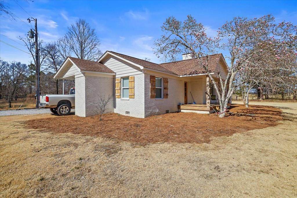 485 Hwy. 30 East - Photo 1