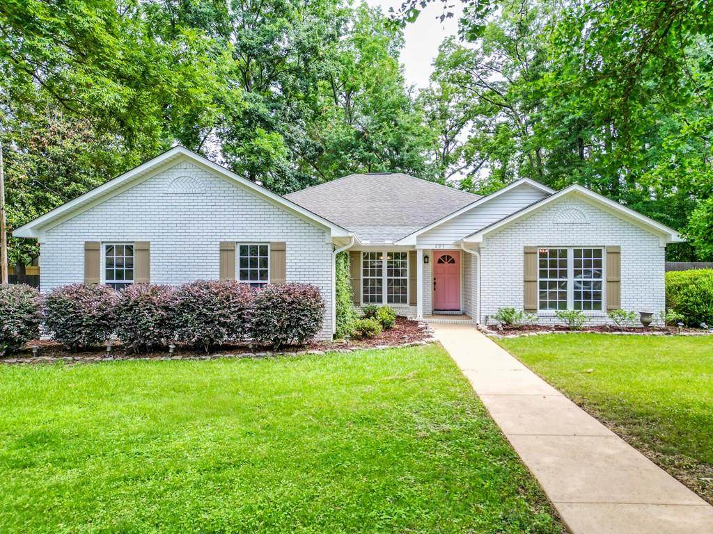 403 Sisk Ave. - Photo 1