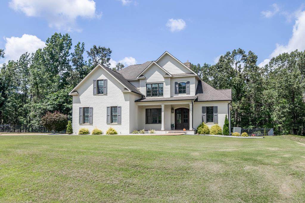 16007 Woodview Drive - Photo 1
