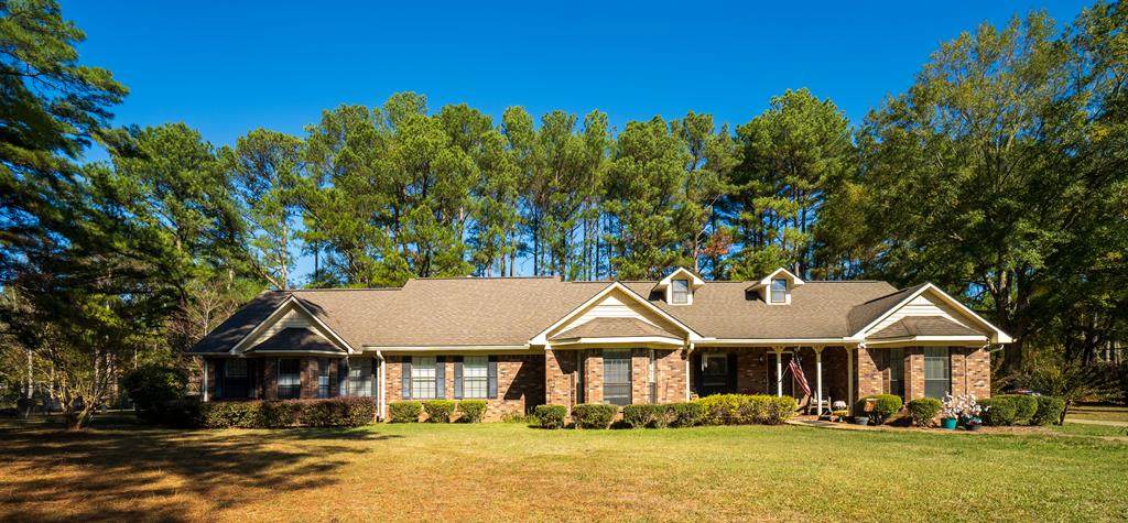 707 Blackmur Drive - Photo 1