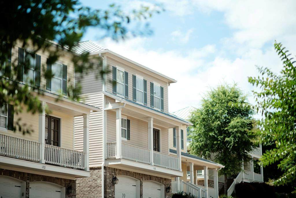 118 Tanglewood - Photo 1