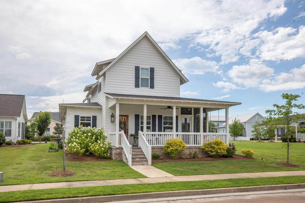 808 Arabella Street - Photo 1