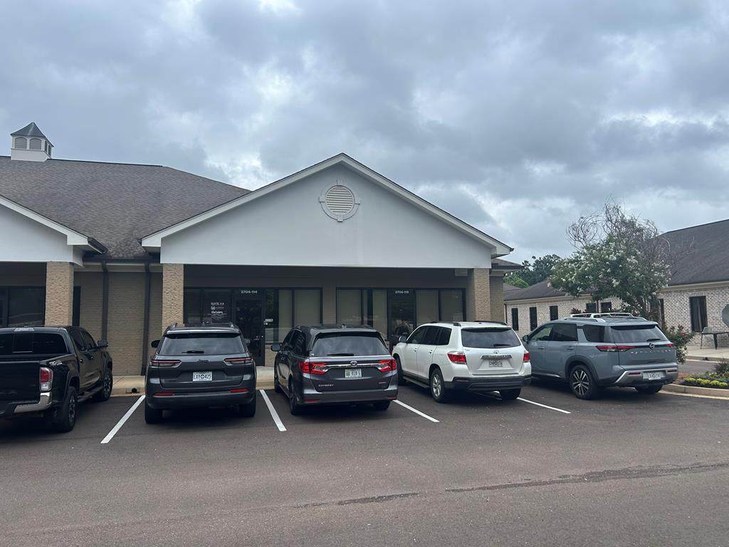 2704 West  Oxford Loop Suite 114-G - Photo 1