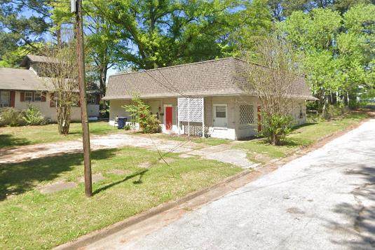 811 Graham St. - Photo 1