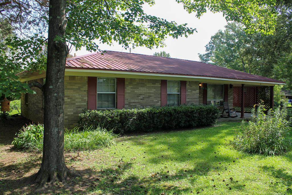 102 E. Fox Avenue - Photo 1