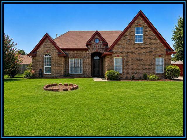 4253 Ravenwood Park - Photo 1