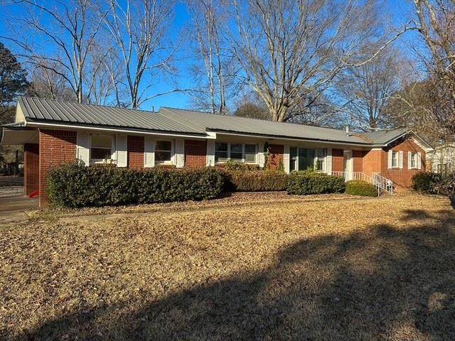1077 Hwy 6 W - Photo 1