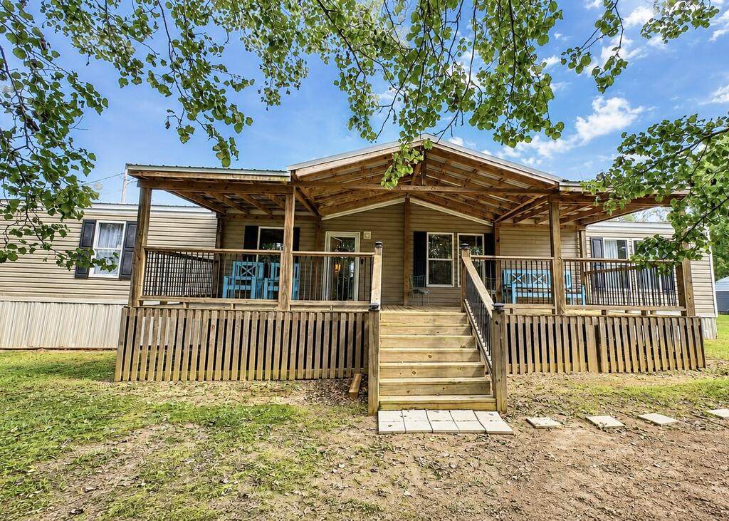 10 County Road 442 - Photo 1