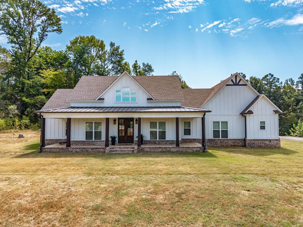 3059 Highway 310 - Photo 1