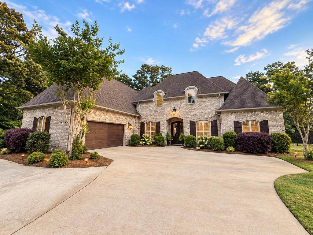 114 Parkside Cv. - Photo 1