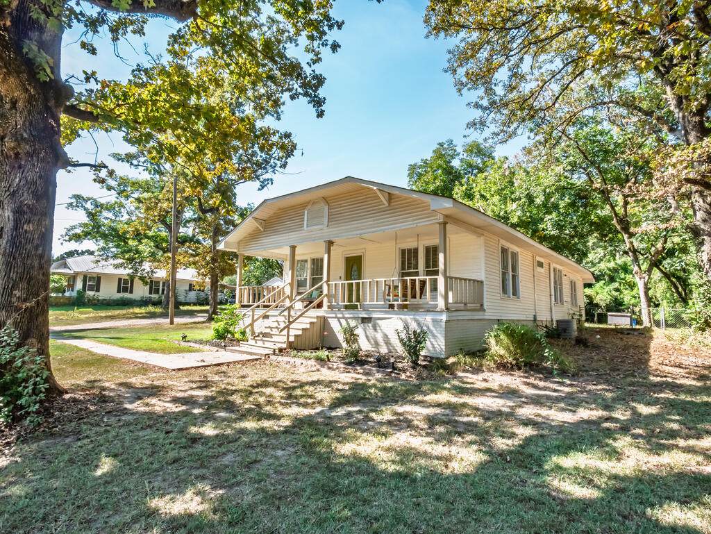 209 N Pontotoc Rd - Photo 1