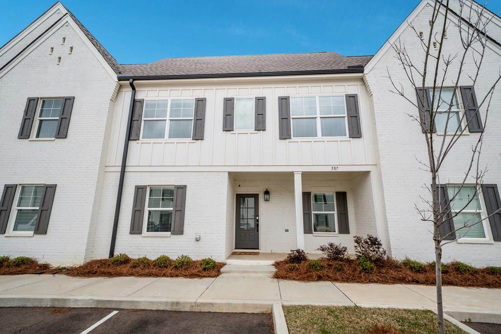 587 Meadow Crest Circle - Photo 1