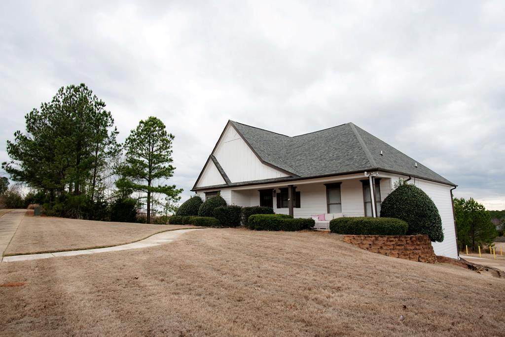 101 Grove Hill Dr - Photo 1