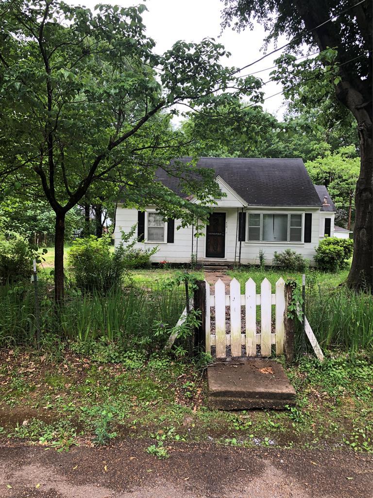 210 Draper Street - Photo 1
